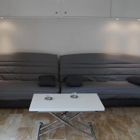 Resid Les Terrasses, Avec Piscine Peu Frequentee, Navettes Gratuites Pour Plages, F1 30 M2 Et Terrasse 12 M2 Apartmán *